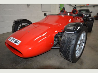 Illustration for article titled Autotrader U.K. marques with only one vehicle on sale.
